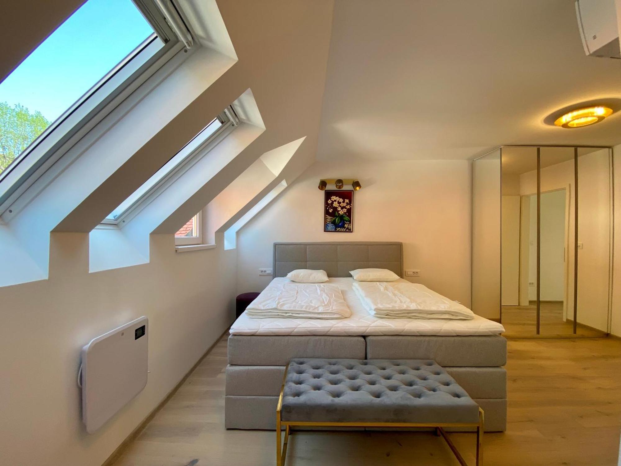 Ab Ljubljana - The Princess Castle Triplex Ngoại thất bức ảnh