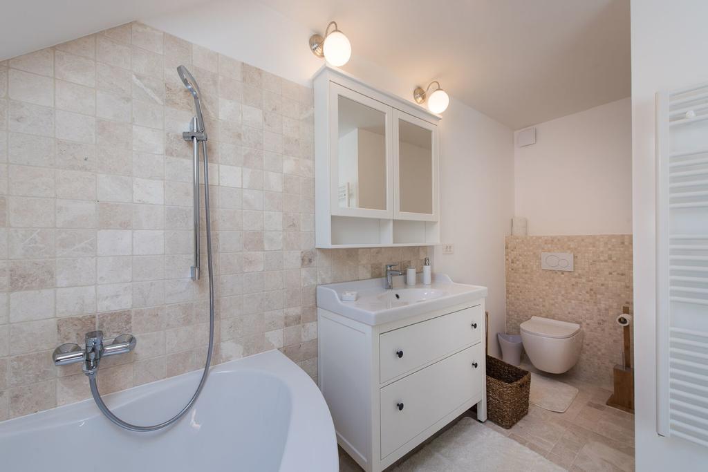 Ab Ljubljana - The Princess Castle Triplex Ngoại thất bức ảnh