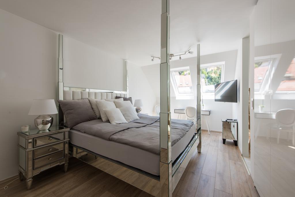 Ab Ljubljana - The Princess Castle Triplex Ngoại thất bức ảnh